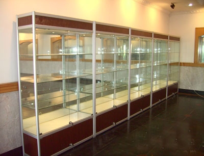 精品鈦合金展柜 01